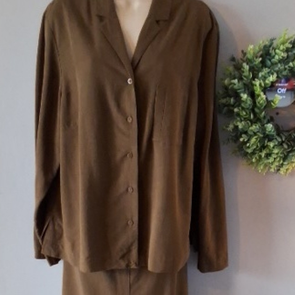 Norton Mcnaughton Brown Women's Casual Suit 25